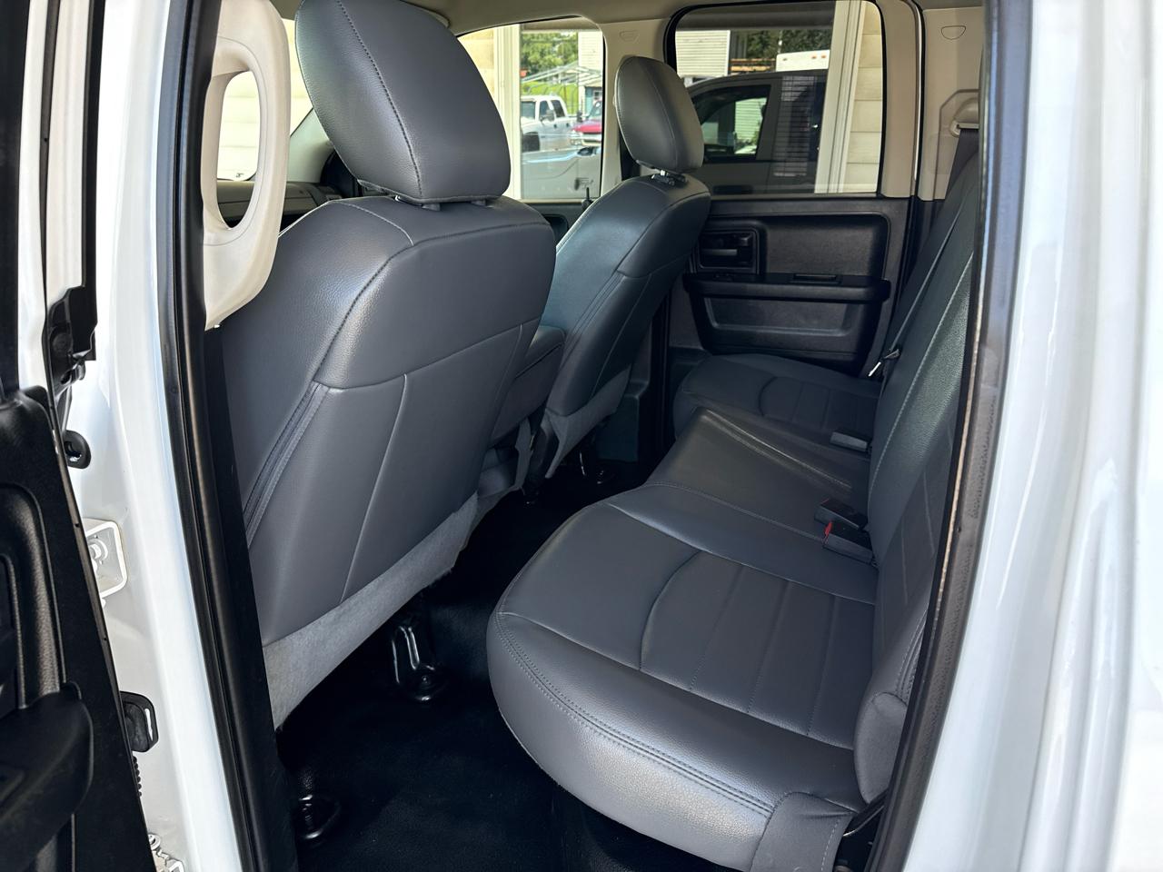 RAM 1500 Tradesman 4x4 Quad Cab 6'4" Box 2018