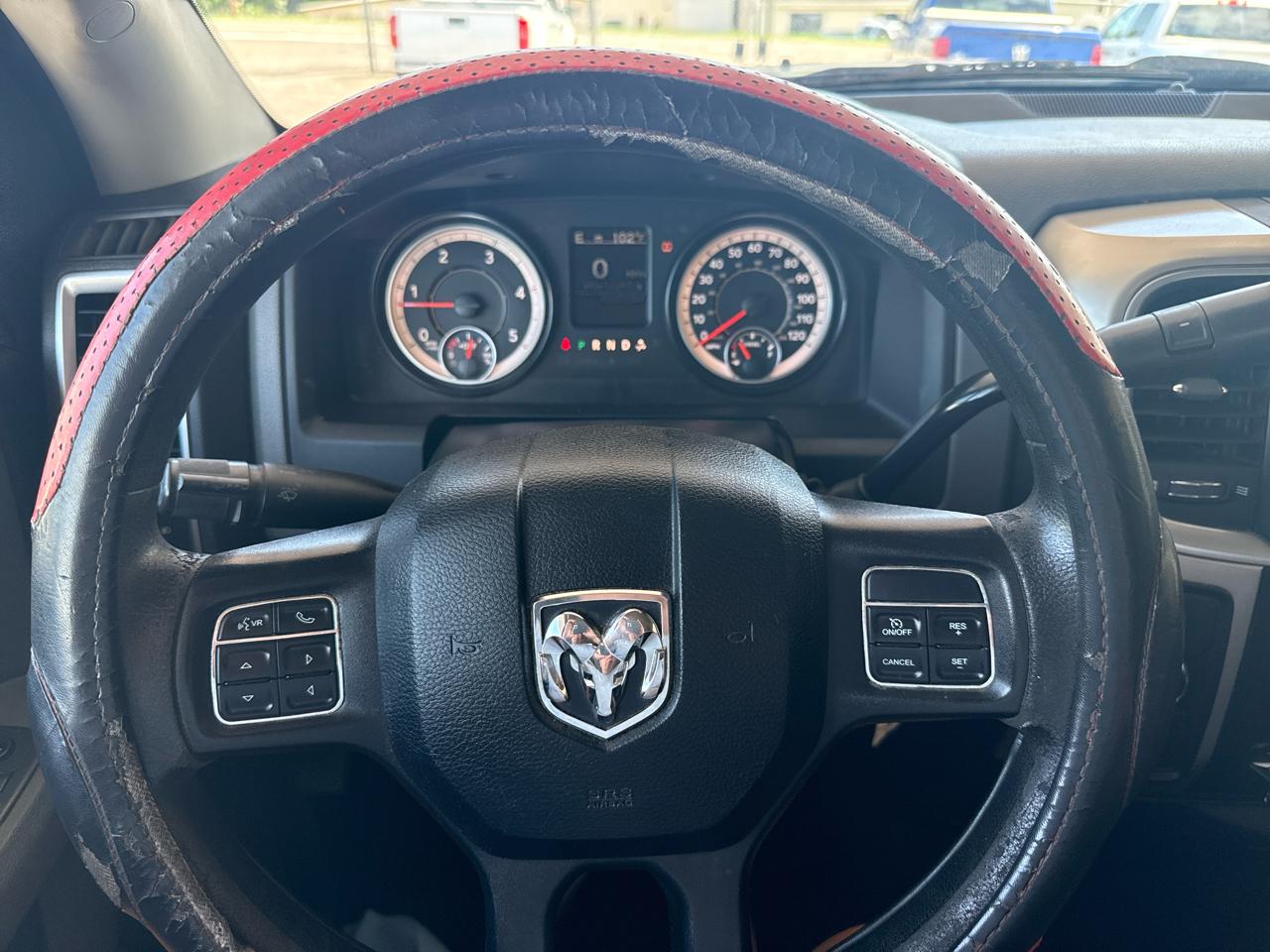 RAM 2500 SLT Crew Cab SWB 4WD 2016