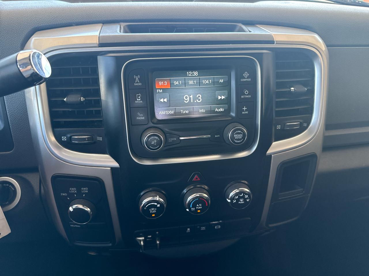 RAM 2500 SLT Crew Cab SWB 4WD 2016