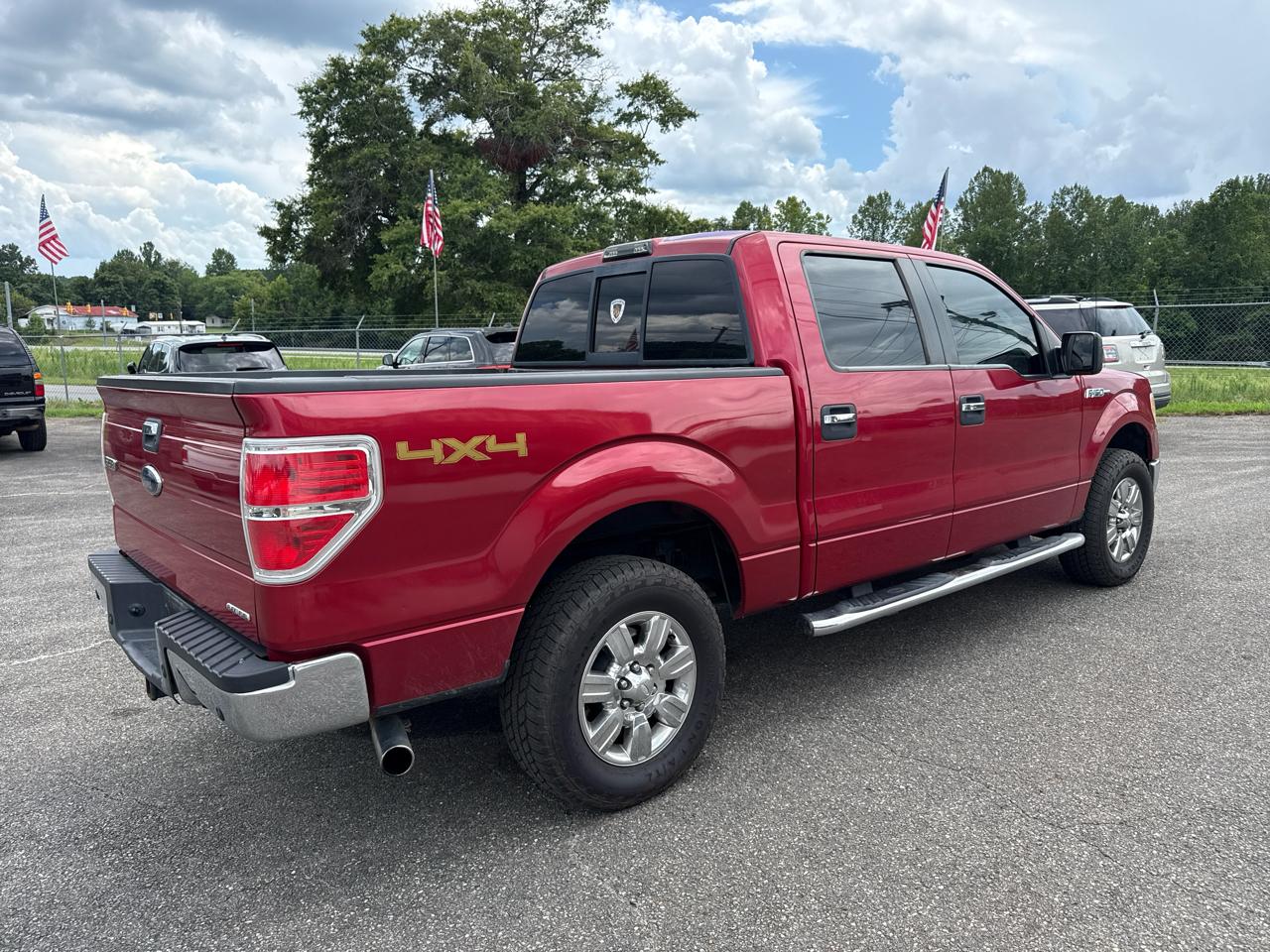 Ford F-150 XLT SuperCrew 4WD 2011
