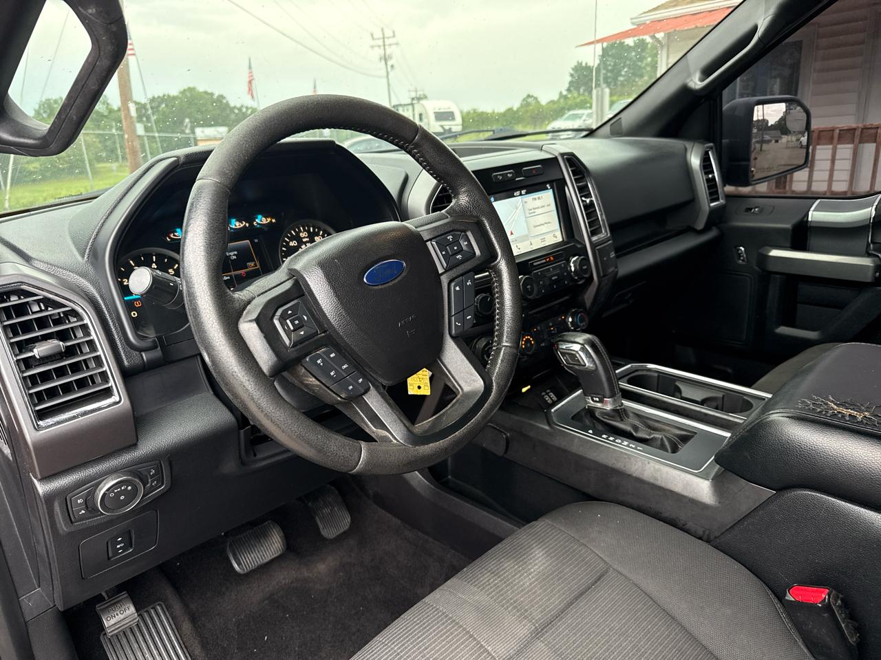 Ford F-150 FX4 SuperCrew 4WD 2016