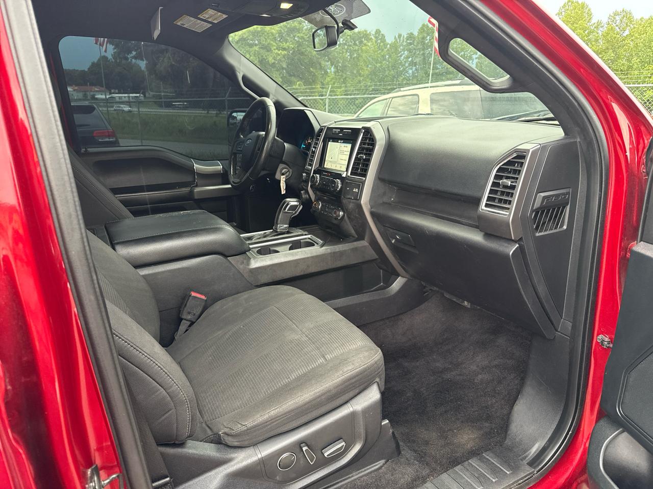 Ford F-150 FX4 SuperCrew 4WD 2016