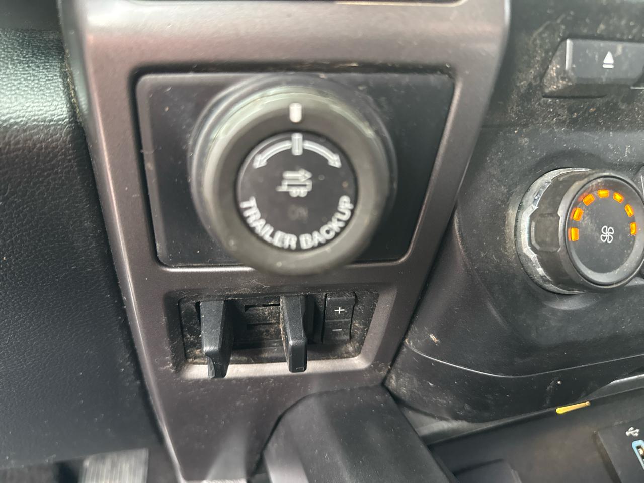 Ford F-150 FX4 SuperCrew 4WD 2016
