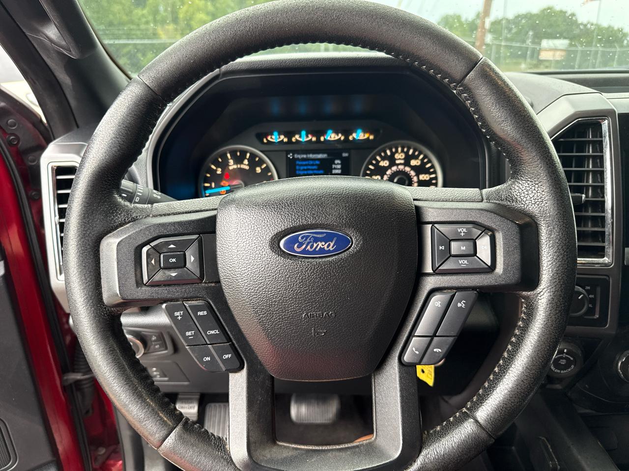 Ford F-150 FX4 SuperCrew 4WD 2016