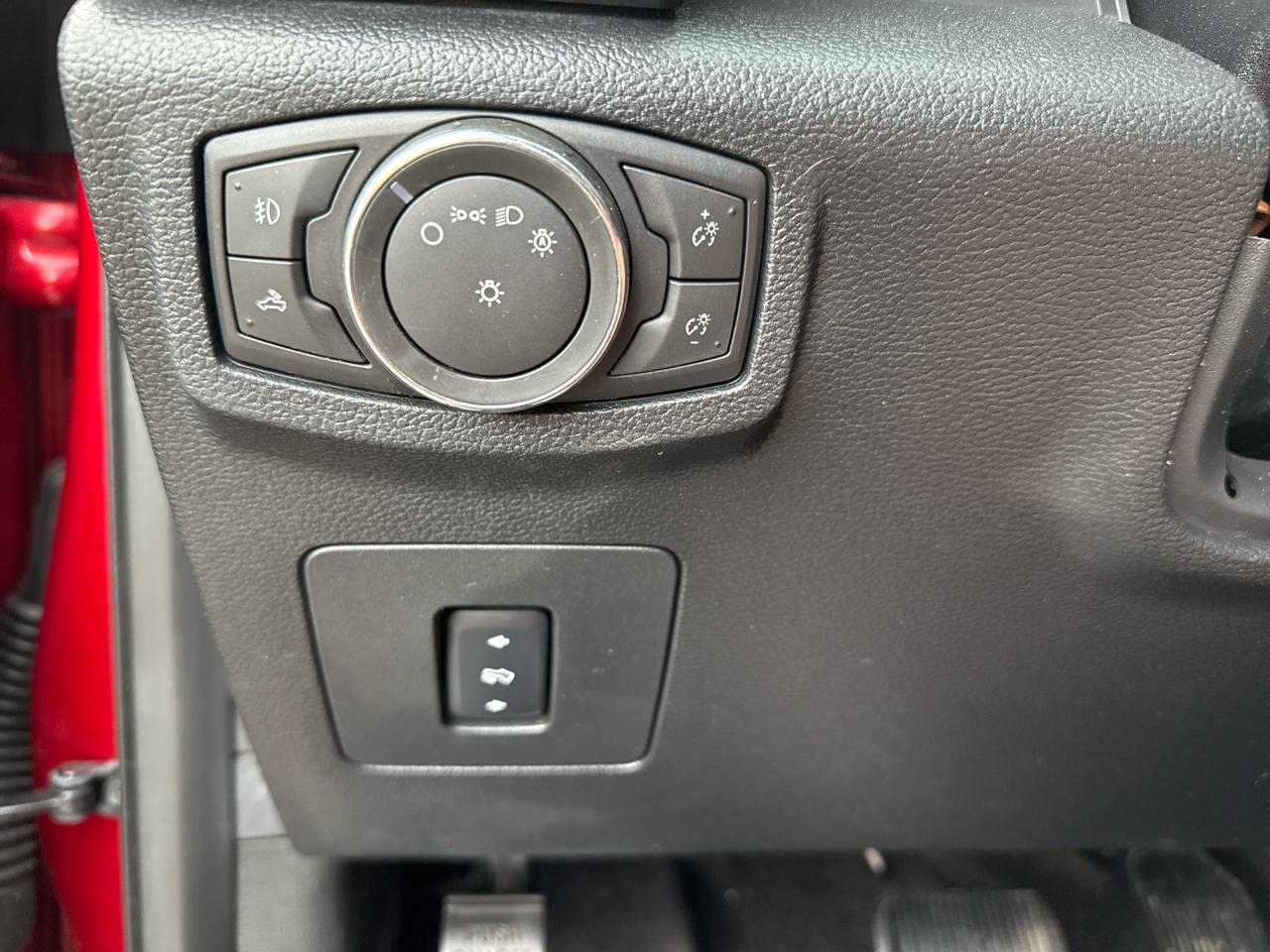 Ford F-150 FX4 SuperCrew 4WD 2016