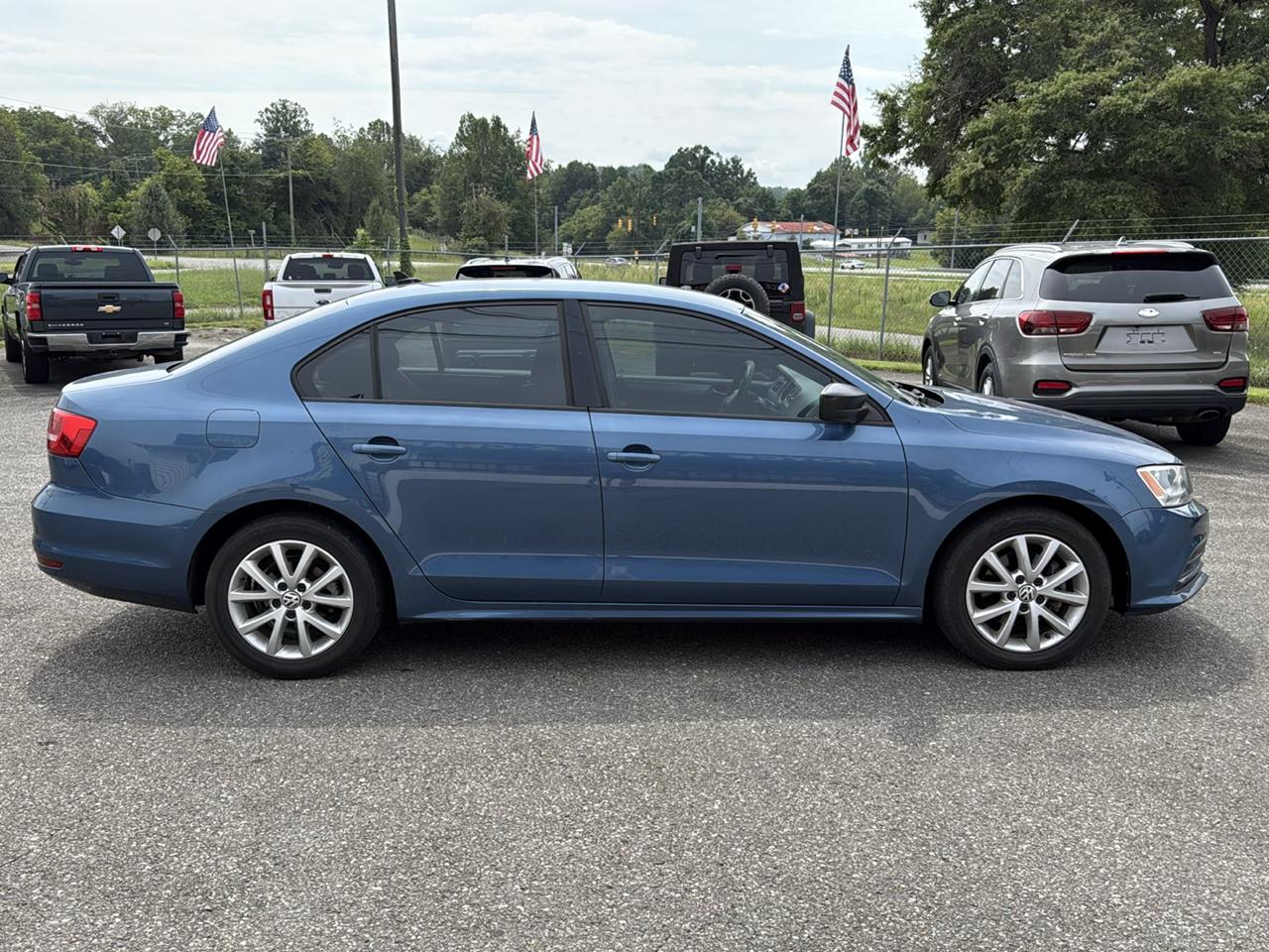 Volkswagen Jetta SE 6A 2015