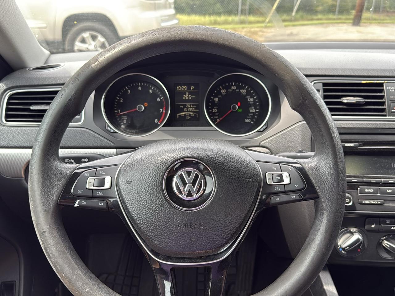 Volkswagen Jetta SE 6A 2015