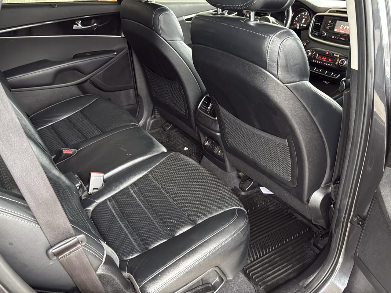 Kia Sorento EX V6 AWD 2016