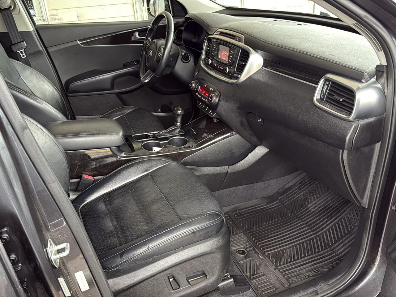 Kia Sorento EX V6 AWD 2016