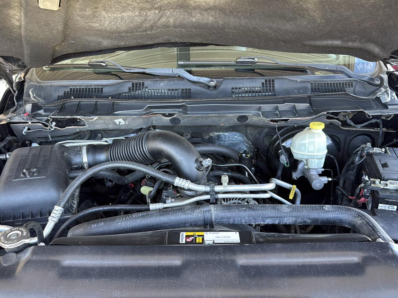 RAM 1500 Laramie Crew Cab SWB 4WD 2015