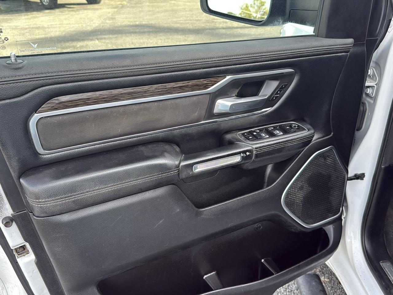 RAM 1500 Laramie Quad Cab 2WD 2020
