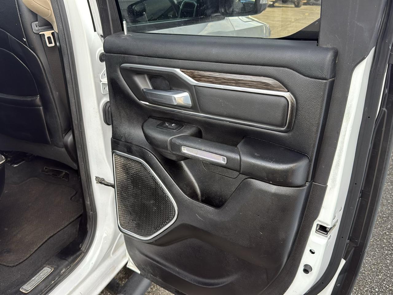 RAM 1500 Laramie Quad Cab 2WD 2020