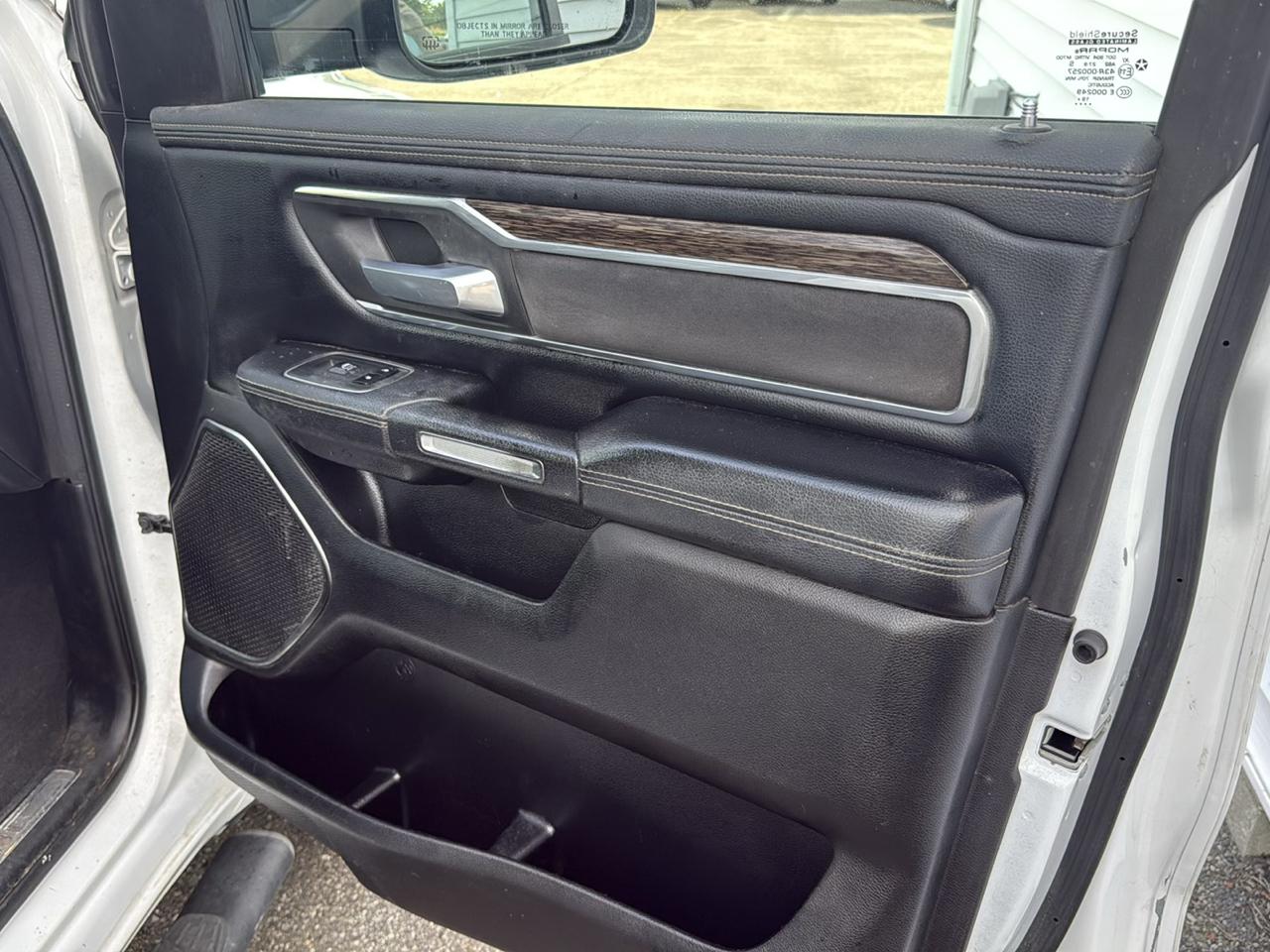RAM 1500 Laramie Quad Cab 2WD 2020