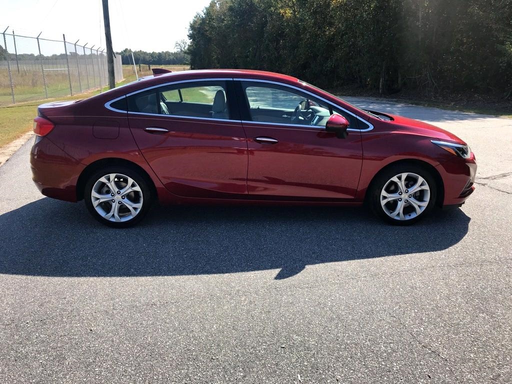 Chevrolet Cruze 4dr Sdn 1.4L Premier w/1SF 2017 Chevrolet Cruze 4dr Sdn 1.4L Premier w/1SF 2017