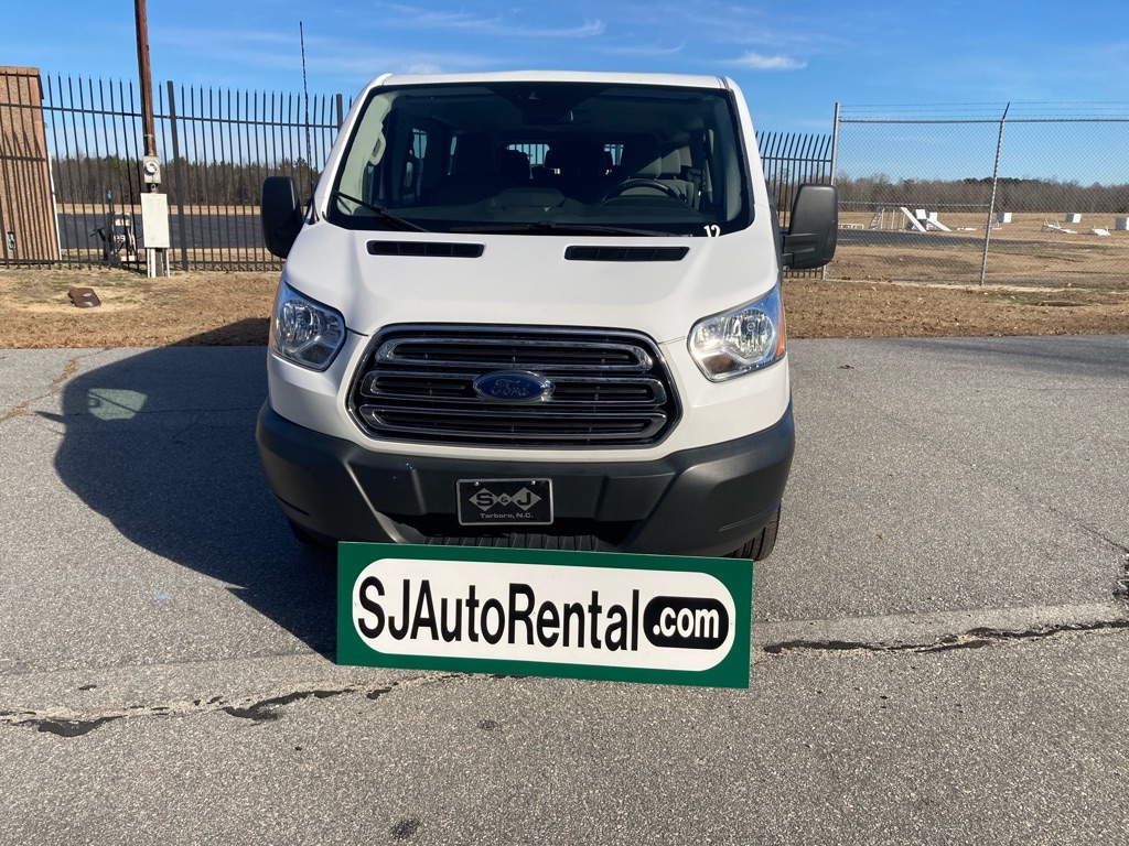 Ford Transit Passenger Wagon T-350 148" Low Roof XL Sliding RH Dr 2019