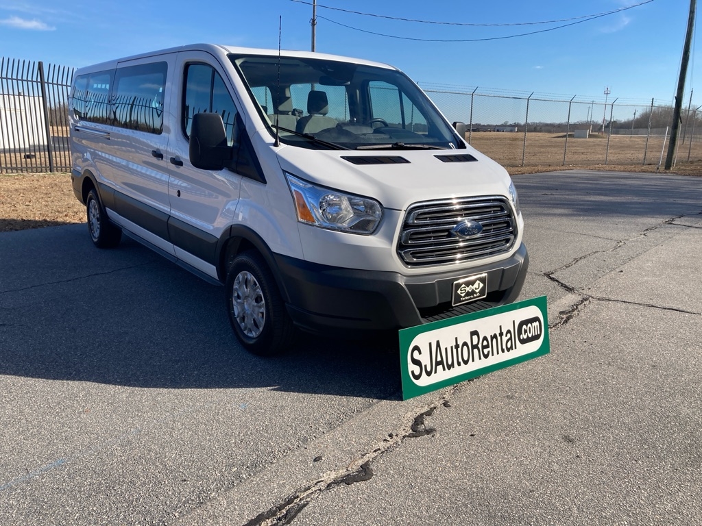Ford Transit Passenger Wagon T-350 148" Low Roof XL Sliding RH Dr 2019