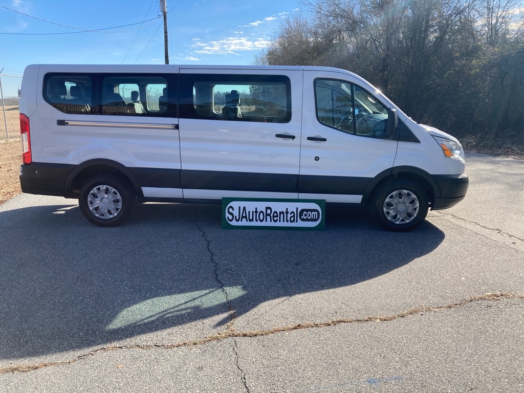 Ford Transit Passenger Wagon T-350 148" Low Roof XL Sliding RH Dr 2019