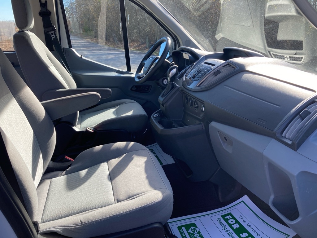 Ford Transit Passenger Wagon T-350 148" Low Roof XL Sliding RH Dr 2019