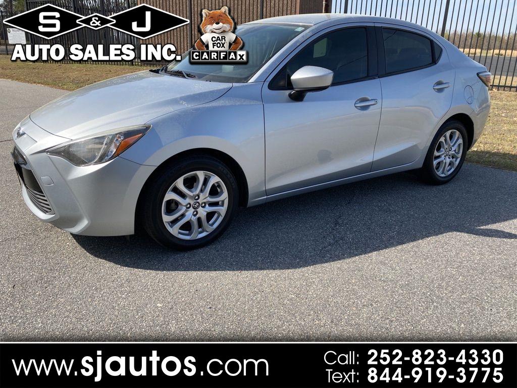 2017 Toyota Yaris iA Manual (Natl)