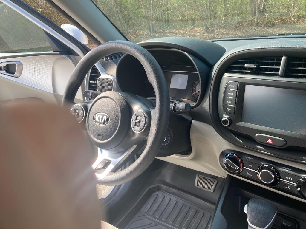 Kia Soul LX IVT 2021