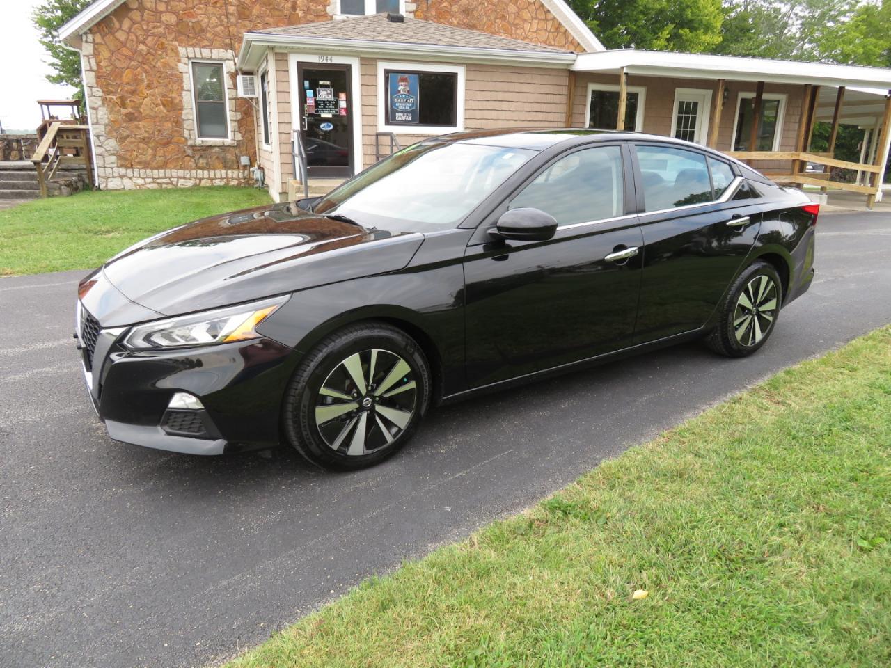 Visit Stallons Auto Sales in Hopkinsville, KY