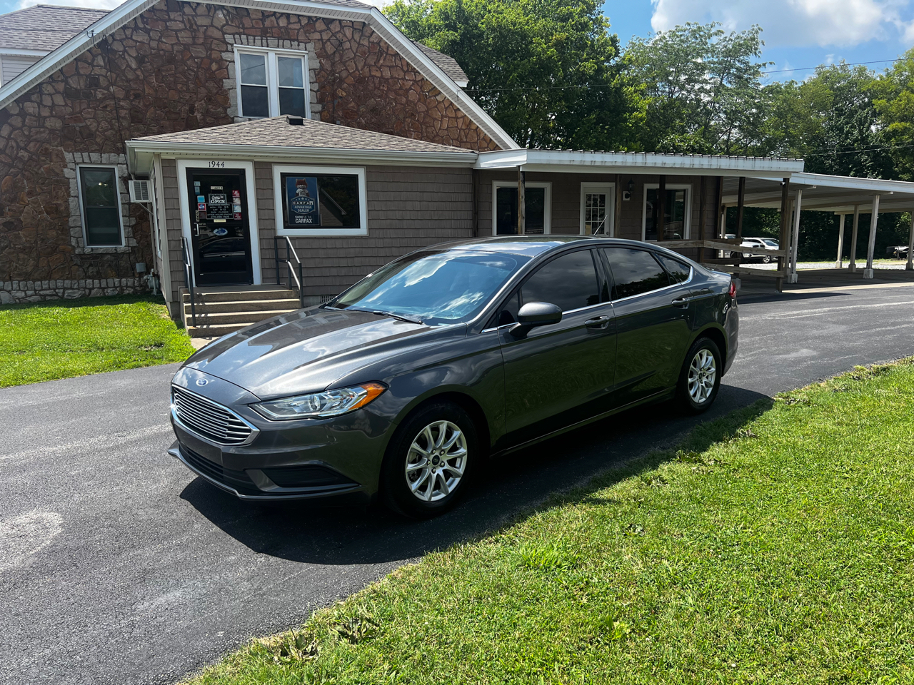 New and Used Cars at Stallons Auto Sales in Hopkinsville, KY