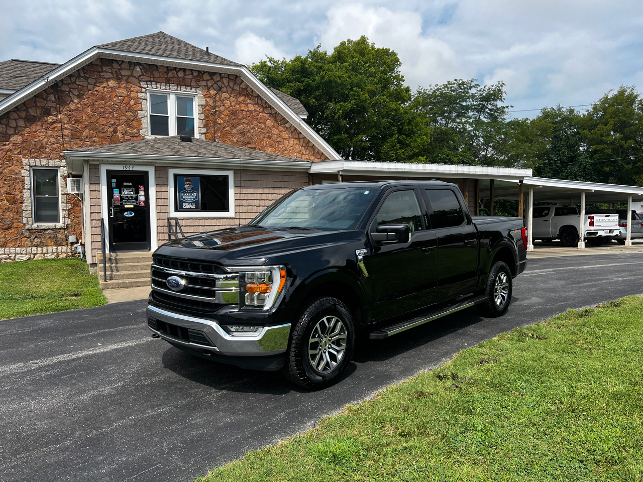 Visit Stallons Auto Sales in Hopkinsville, KY