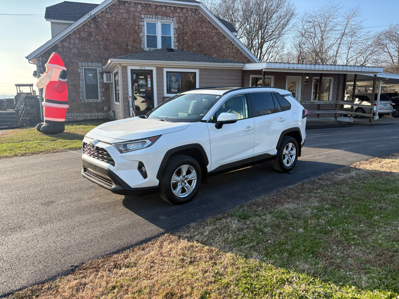 2019 Toyota RAV4 XLE FWD