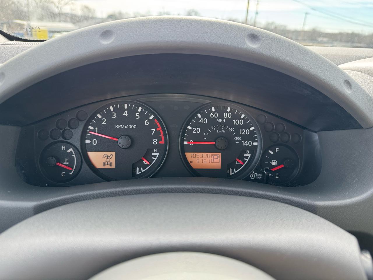 Nissan Frontier 4WD Crew Cab SWB Auto SV 2016