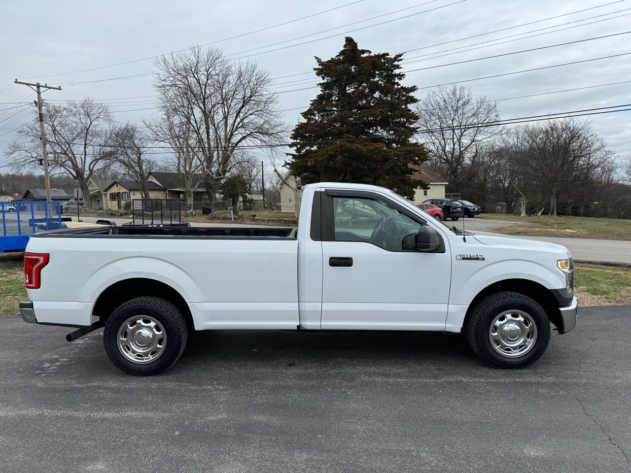 Ford F-150 2WD Reg Cab 141" XL 2016