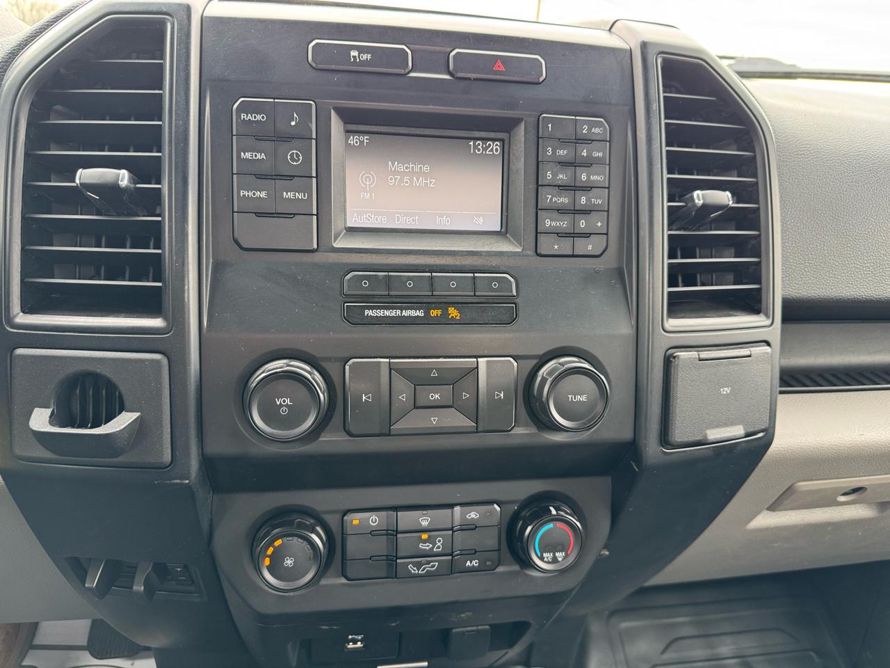 Ford F-150 2WD Reg Cab 141" XL 2016