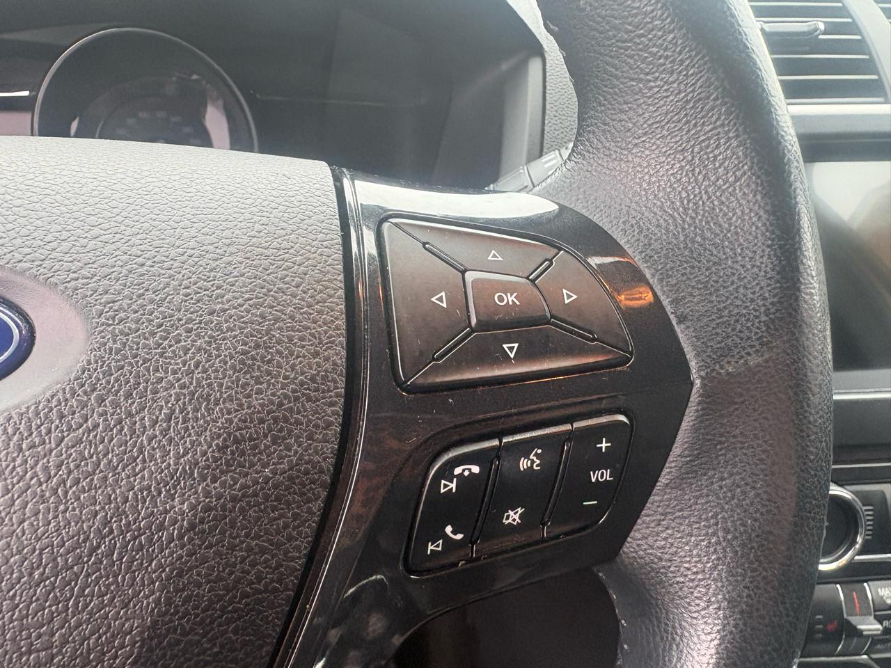 Ford Explorer 4WD 4dr XLT 2017