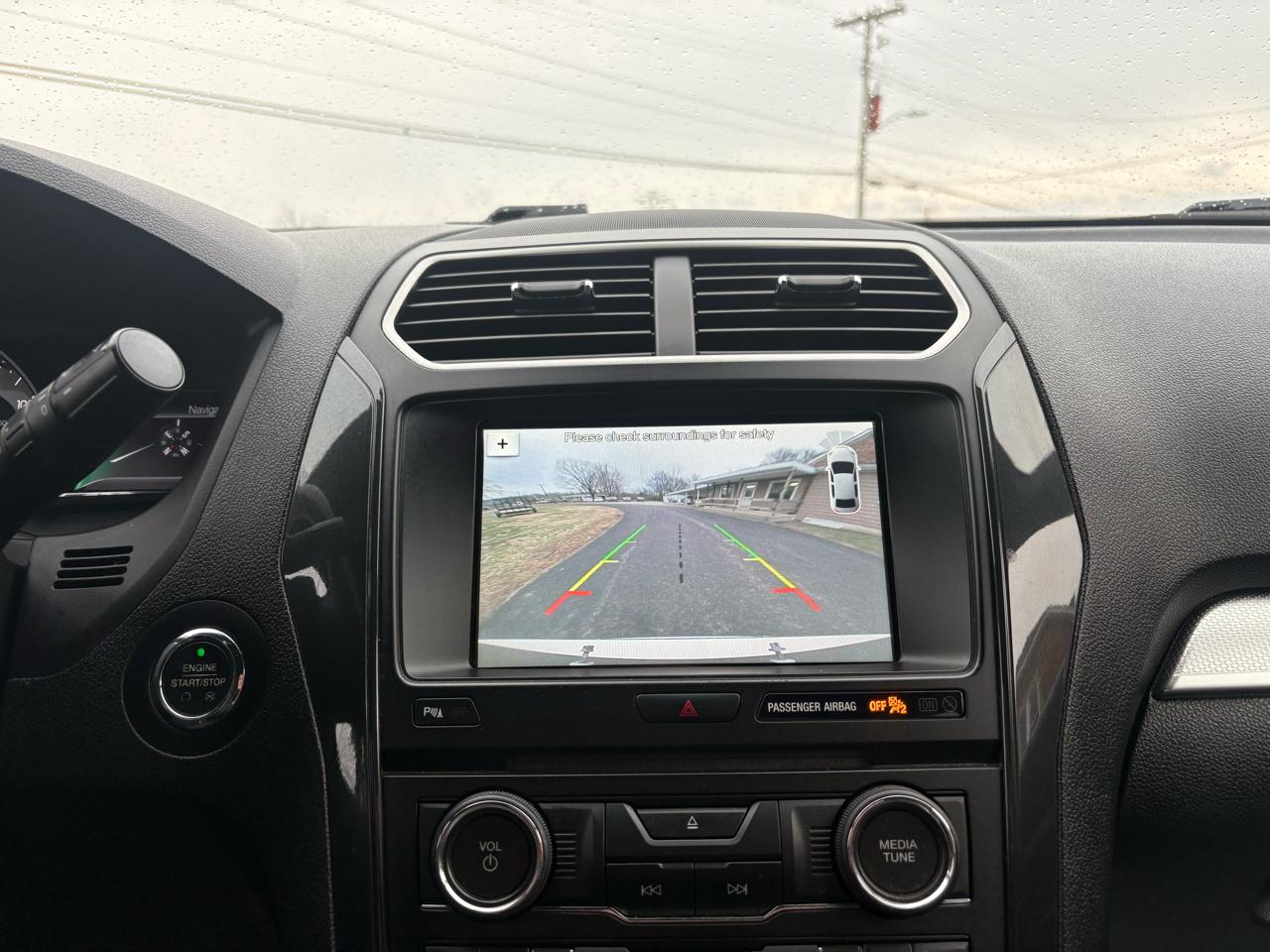 Ford Explorer 4WD 4dr XLT 2017