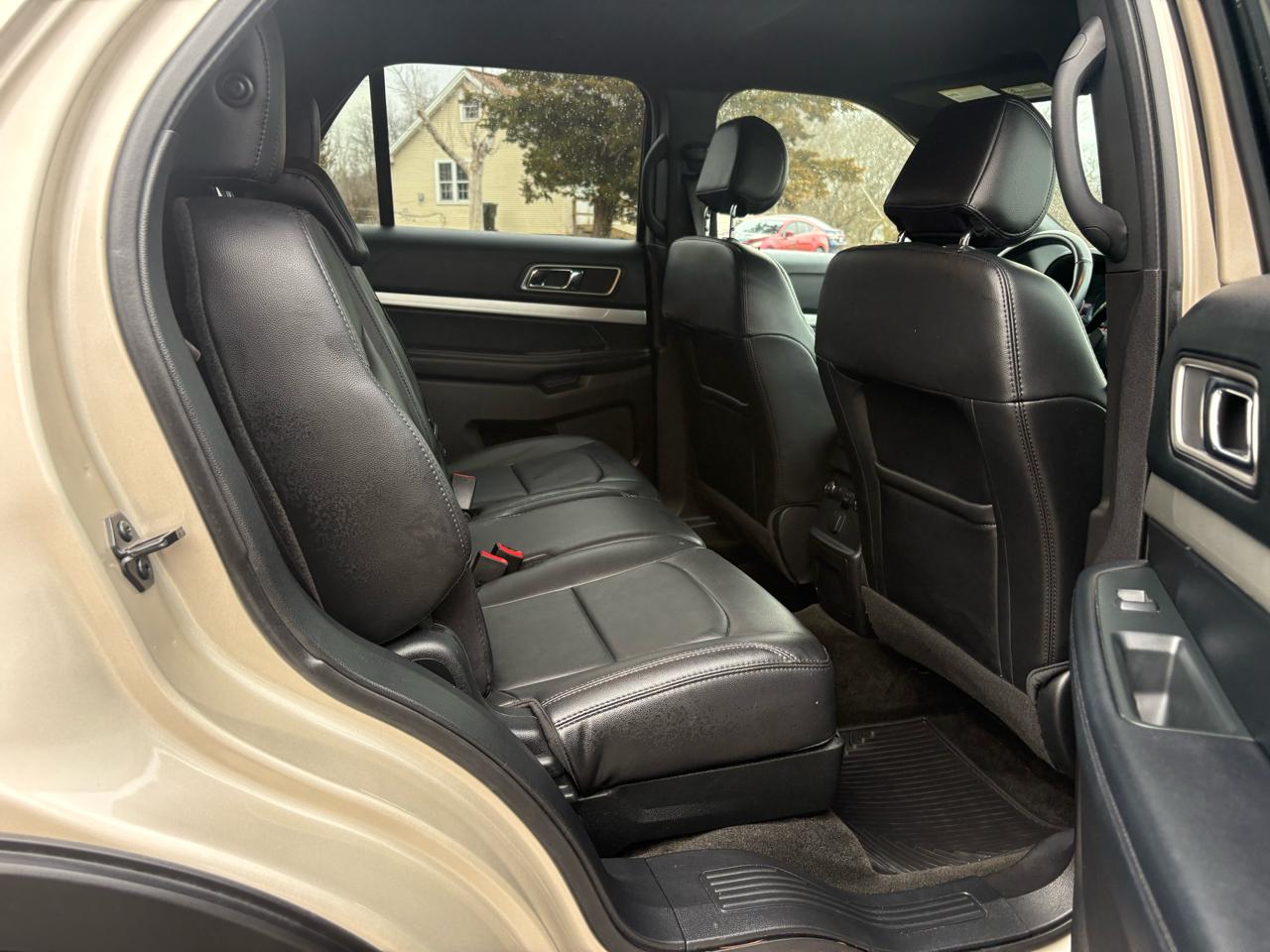Ford Explorer 4WD 4dr XLT 2017
