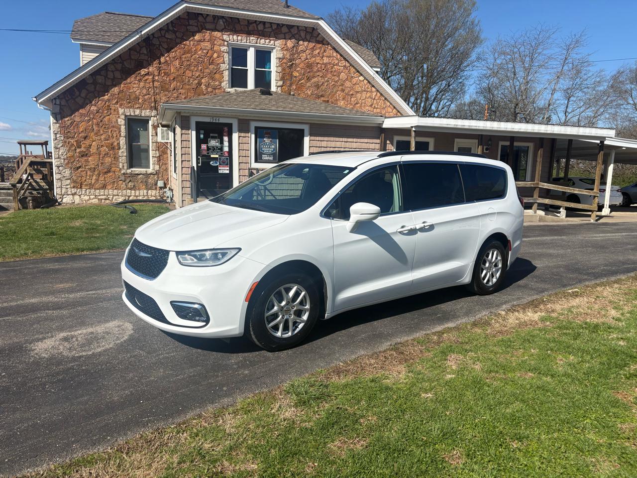 2022 Chrysler Pacifica Touring L FWD