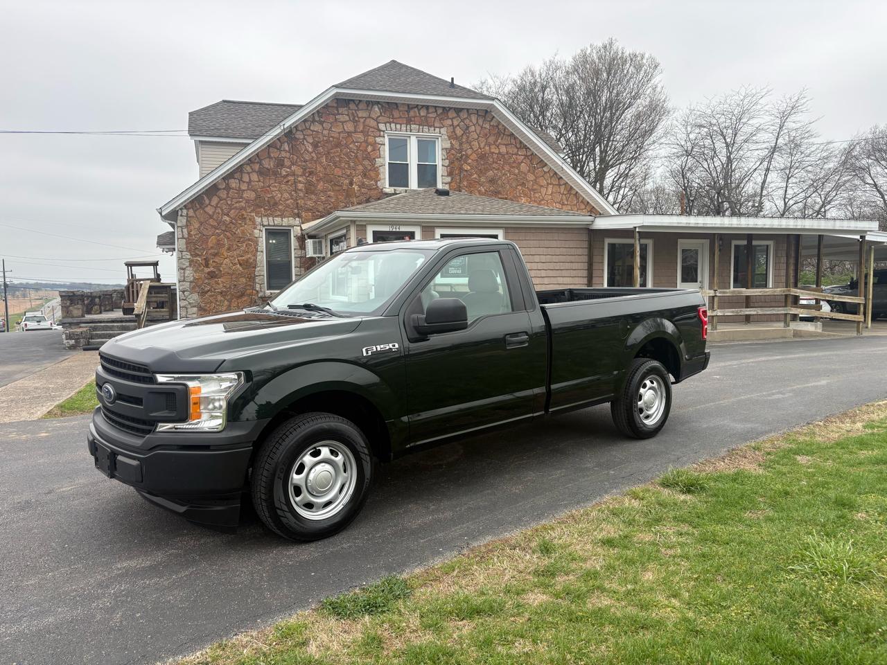 2020 Ford F-150 2WD Reg Cab 145" XL