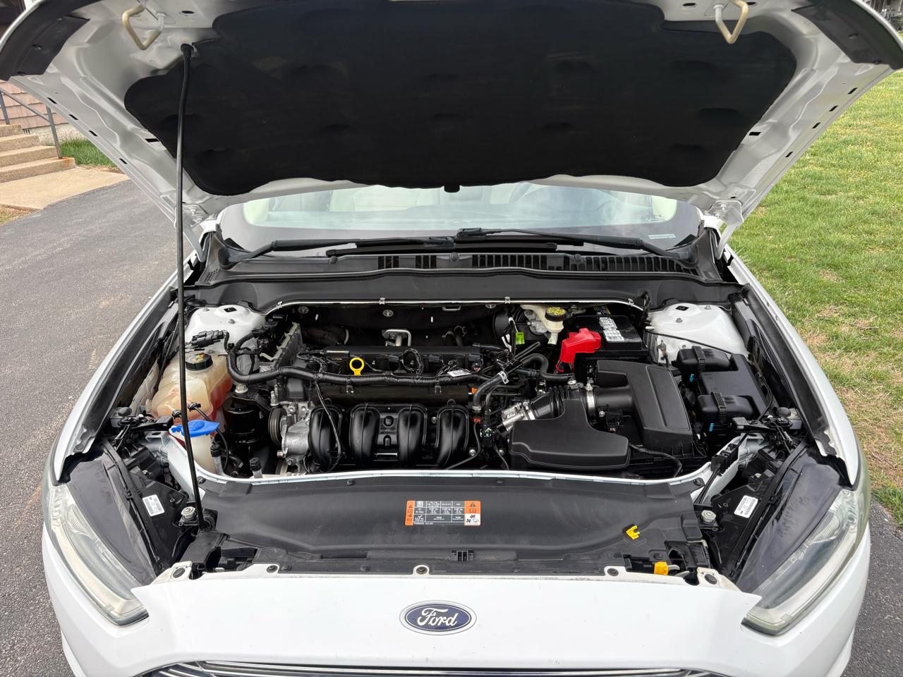 Ford Fusion 4dr Sdn SE FWD 2016