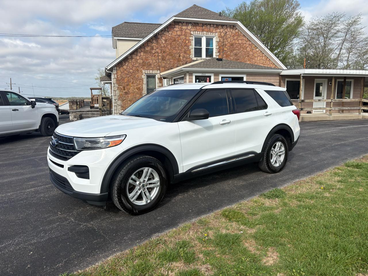 2021 Ford Explorer 4dr XLT 4WD
