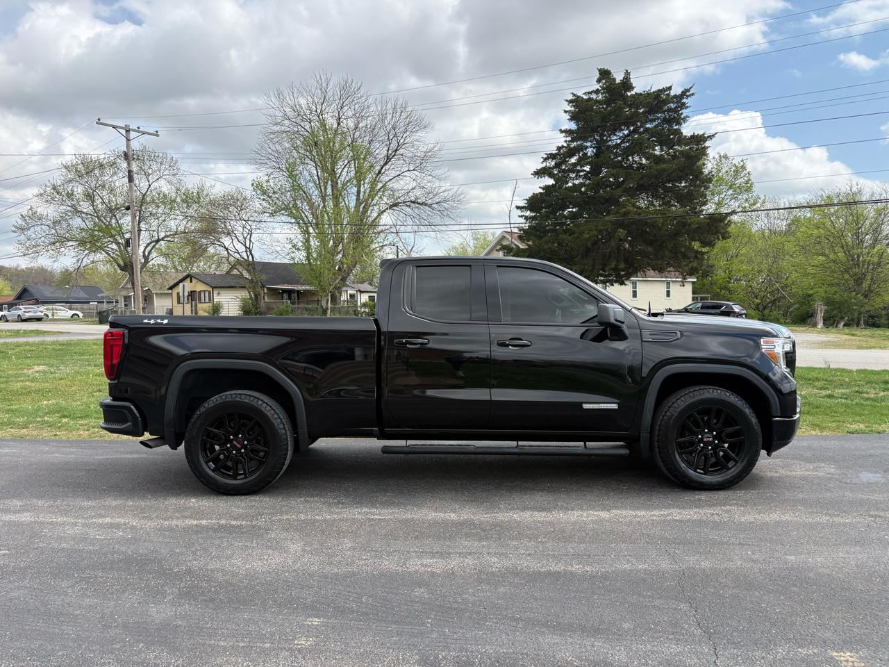 GMC Sierra 1500 Elevation Double Cab 4WD 2021