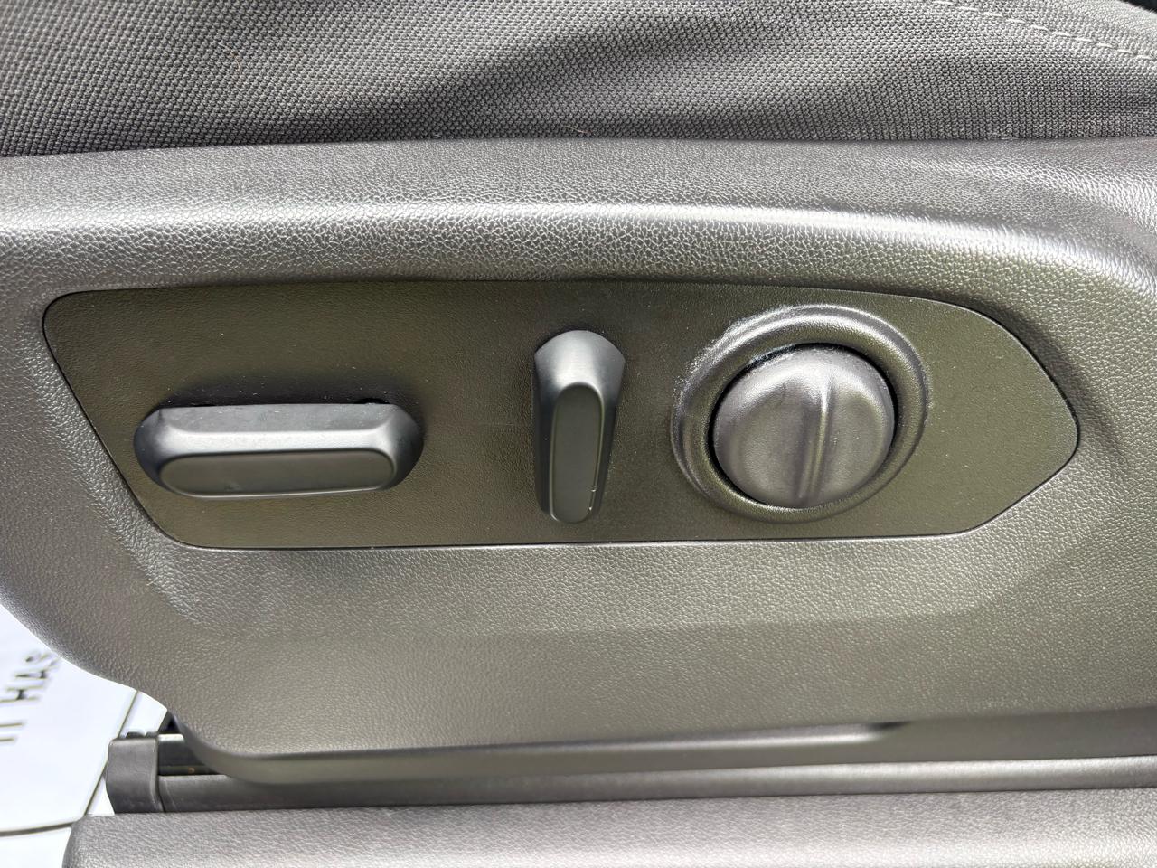 GMC Sierra 1500 Elevation Double Cab 4WD 2021