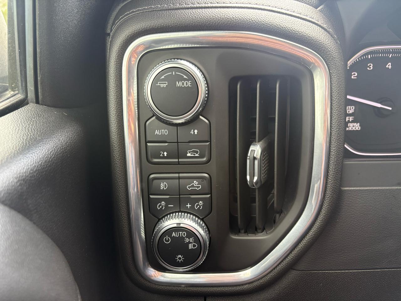 GMC Sierra 1500 Elevation Double Cab 4WD 2021