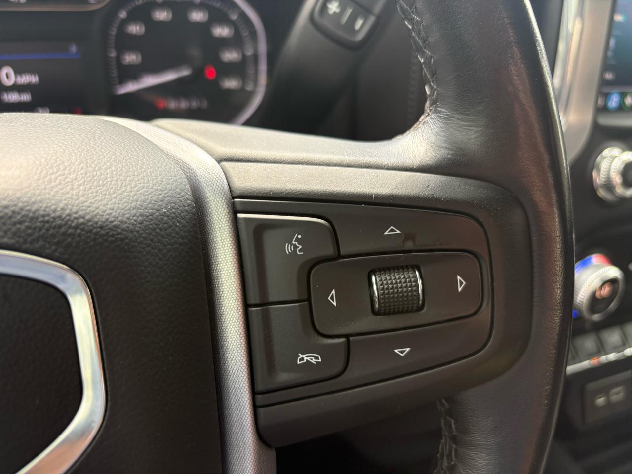 GMC Sierra 1500 Elevation Double Cab 4WD 2021