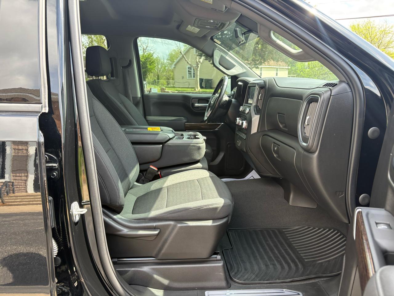 GMC Sierra 1500 Elevation Double Cab 4WD 2021