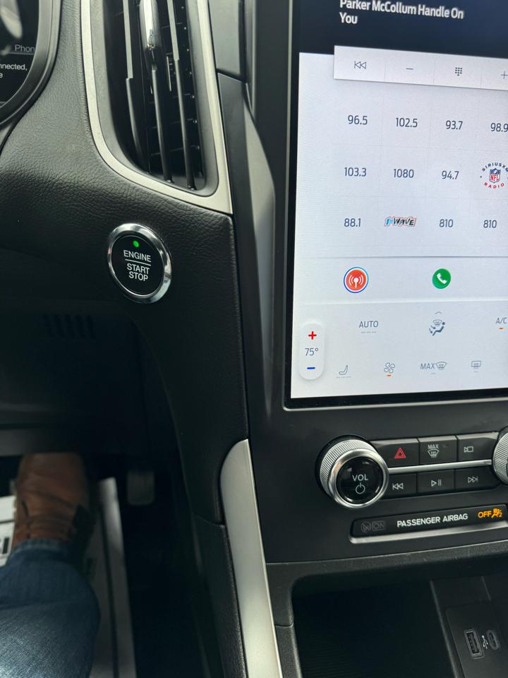 Ford Edge 4dr SEL AWD 2023