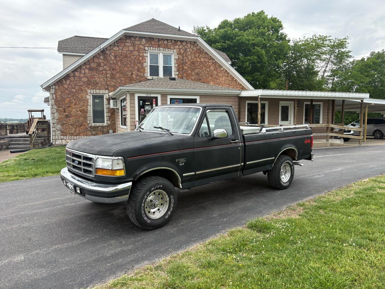 1996 Ford F-150 XLT Reg. Cab 4WD