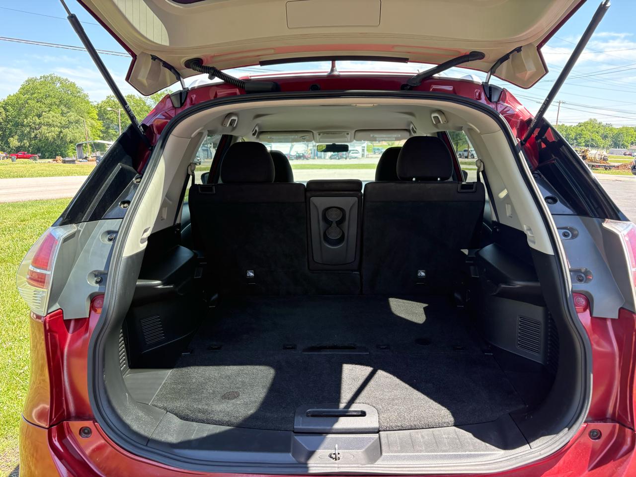 Nissan Rogue AWD 4dr SV 2015