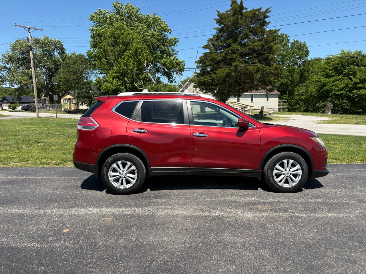 Nissan Rogue AWD 4dr SV 2015