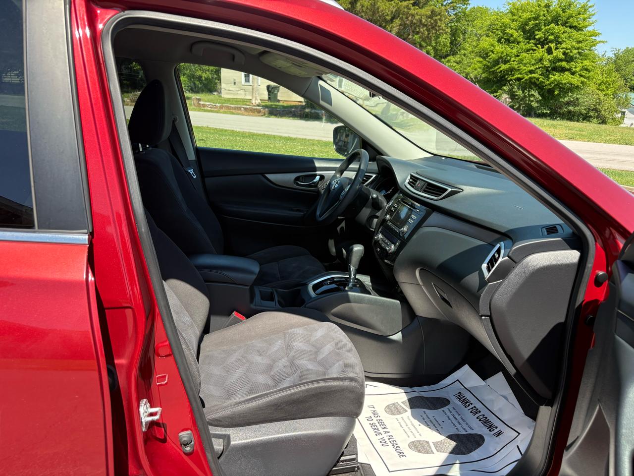 Nissan Rogue AWD 4dr SV 2015