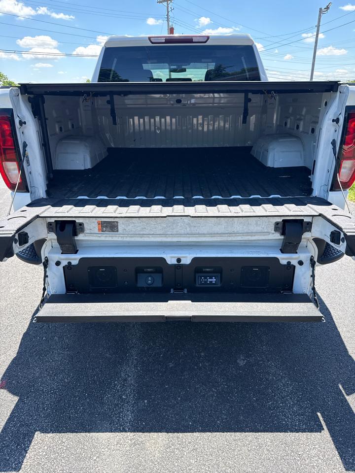 GMC Sierra 1500 4WD Crew Cab 147" Elevation w/3SB 2021