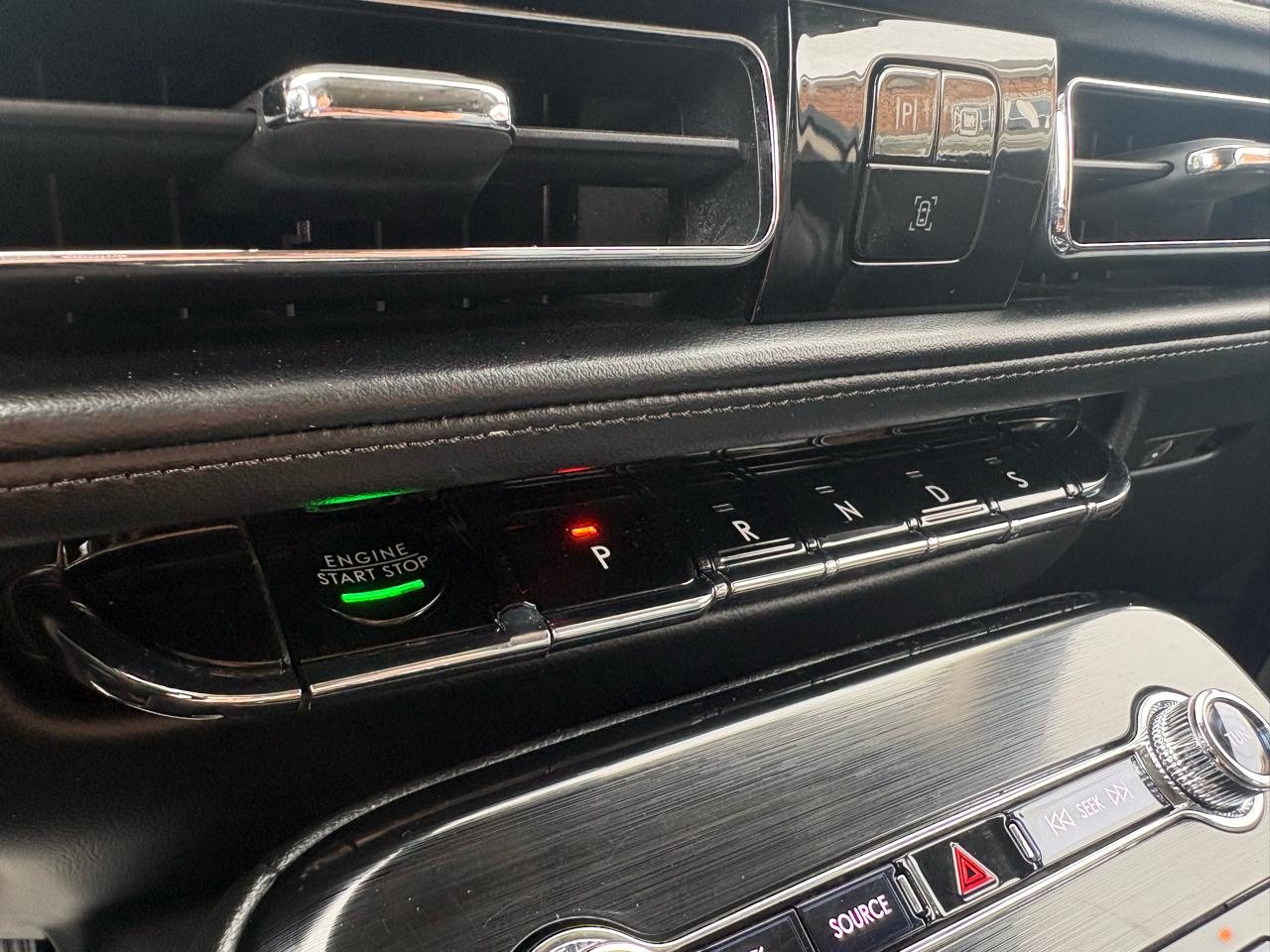Lincoln Nautilus Reserve AWD 2021